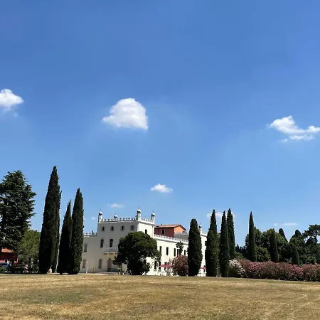 Weingut La Bagatta Apartamento *